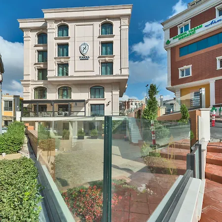 Hanna Hotel 3*