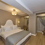 Hanna Hotel 3*