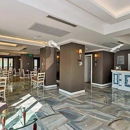 Hotel Hanna 3*