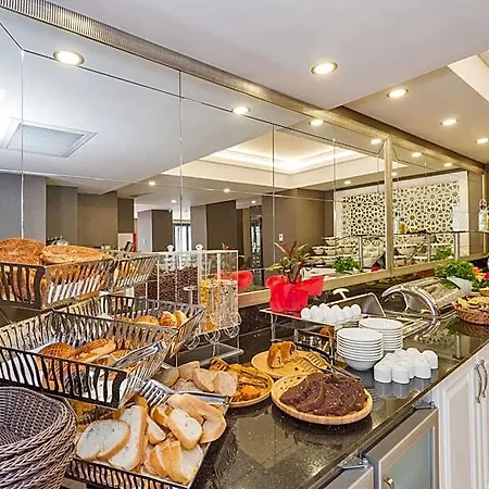 Hotel Hanna 3*