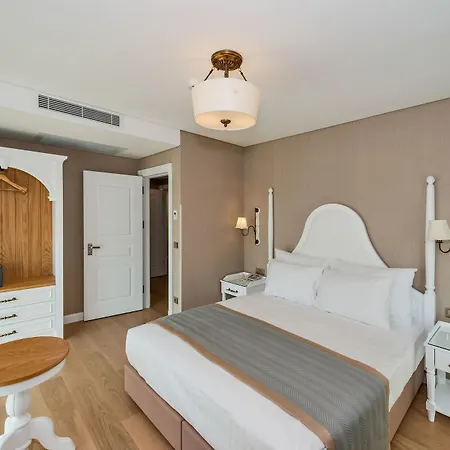 Hotell Hanna 3*